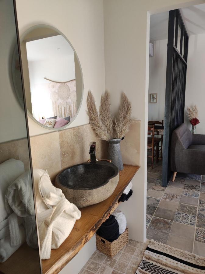 Magnifique petite villa avec jacuzzi l'attrape rêve Les Plantiers Exterior foto